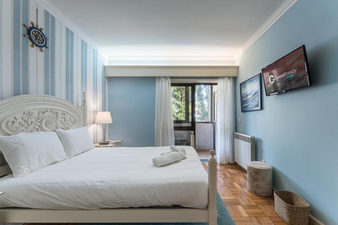 Coastal Escape In Lavra Hotel Exterior photo